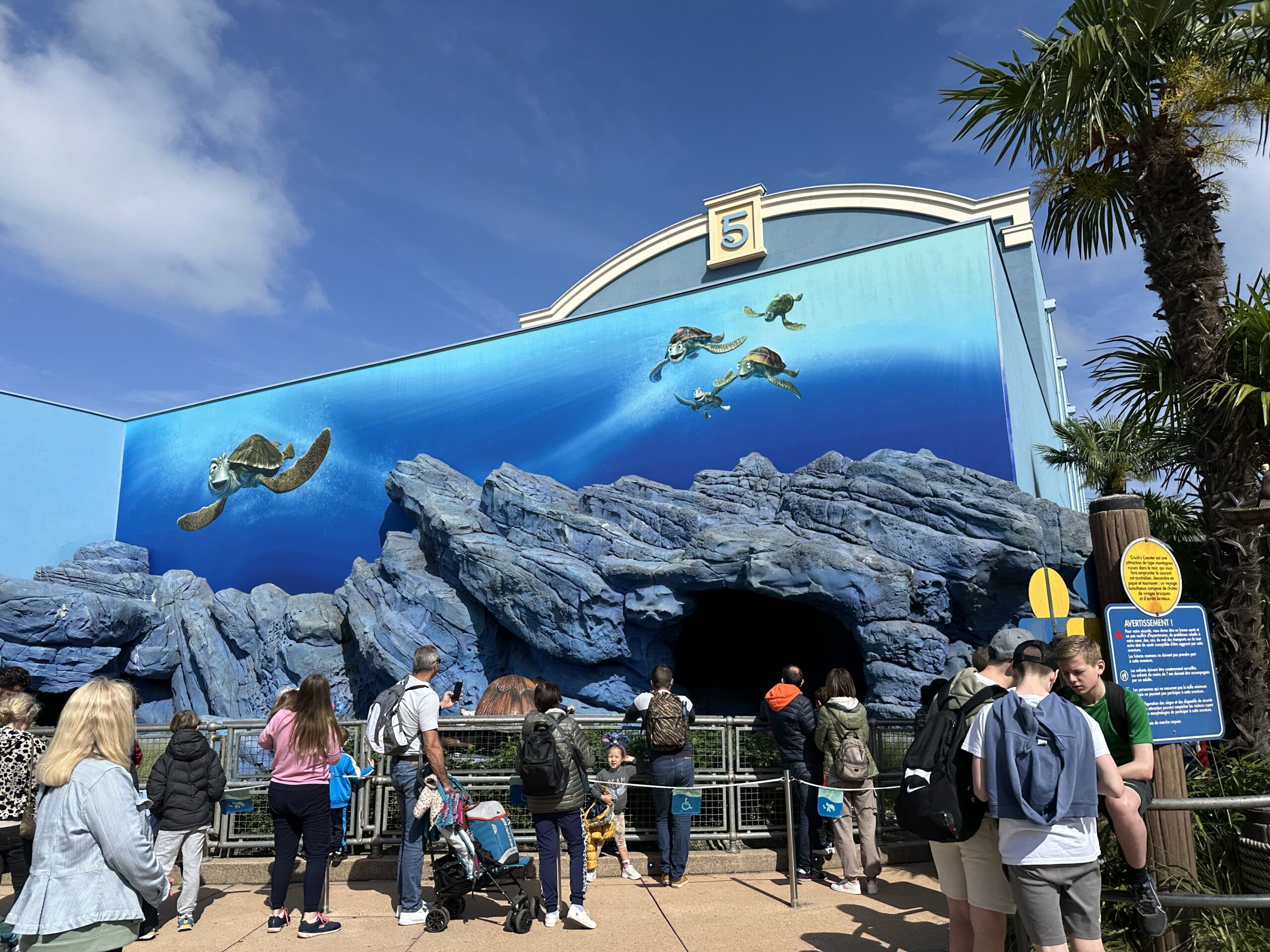 Crushes Coaster Disneyland Paris
